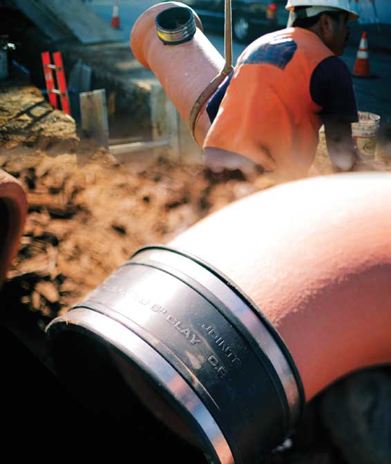 Image of Coupling on clay pipe